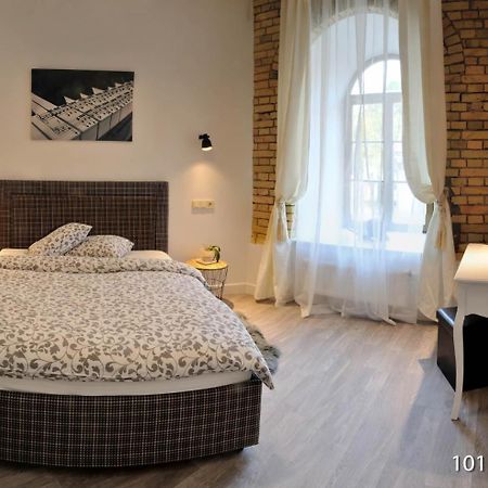 Luxurious Apartment Вилнюс Екстериор снимка