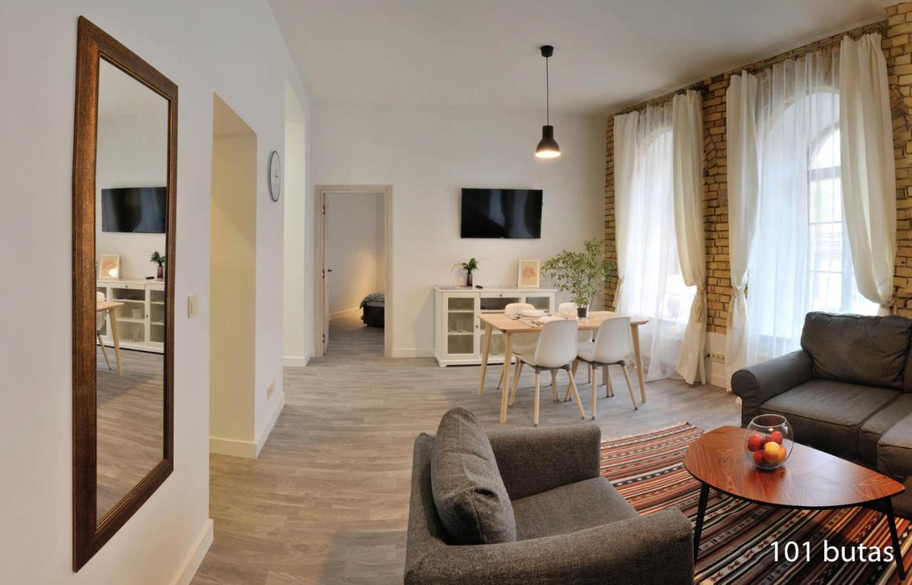 Luxurious Apartment Вилнюс Екстериор снимка